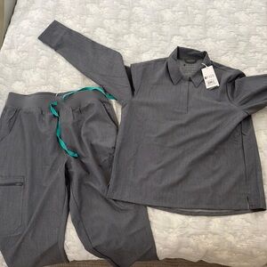 Figs Technical Collection Women’s Scrub Set (Large)